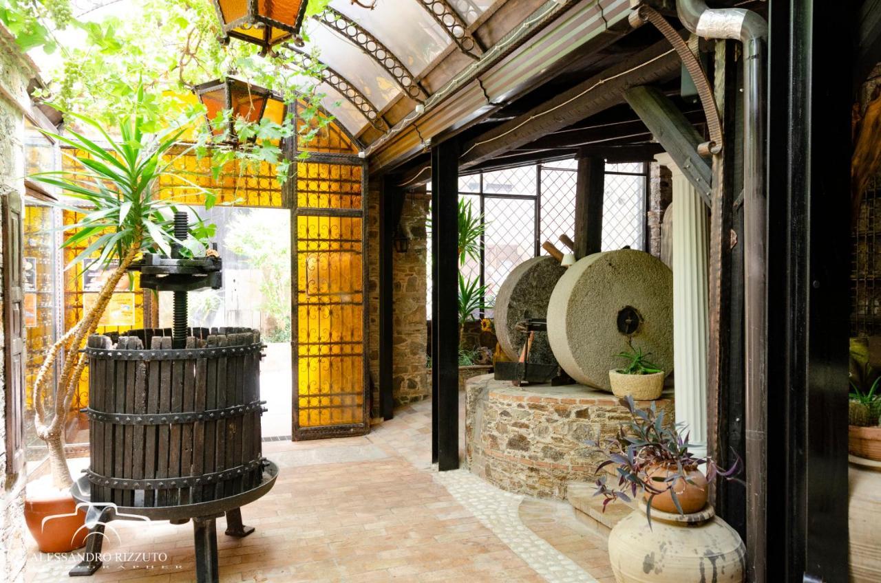 Le Due Torri Bed & Breakfast Filadelfia Ngoại thất bức ảnh
