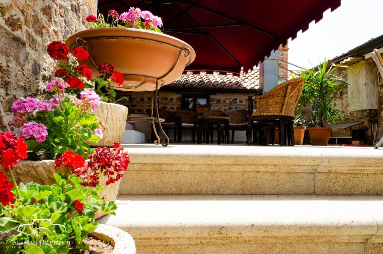 Le Due Torri Bed & Breakfast Filadelfia Ngoại thất bức ảnh